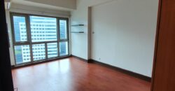 For Sale! 3BR condo unit in Forbeswood Parklane, BGC Taguig
