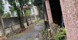 For sale 962 sqm Residental lot with old house in Varsity Hills, Quezon City