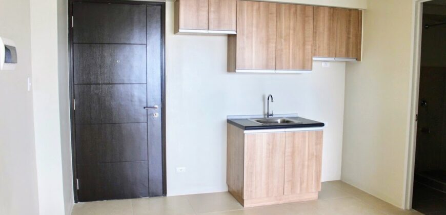 FOR SALE! Spotless 1BR in Avida Towers Centera, EDSA, Mandaluyong for Php 5.8 million!