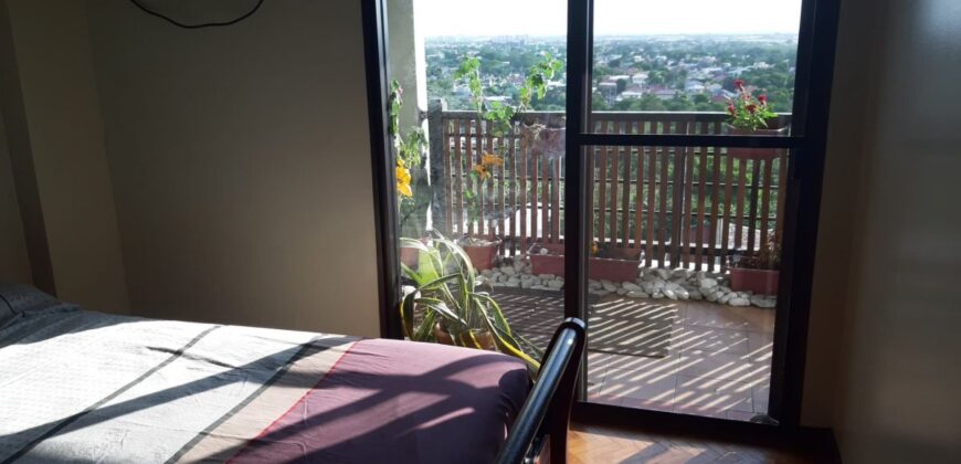 2BR Condo Tandem Penthouse + Balcony in Raya Gardens, Merville Paranaque