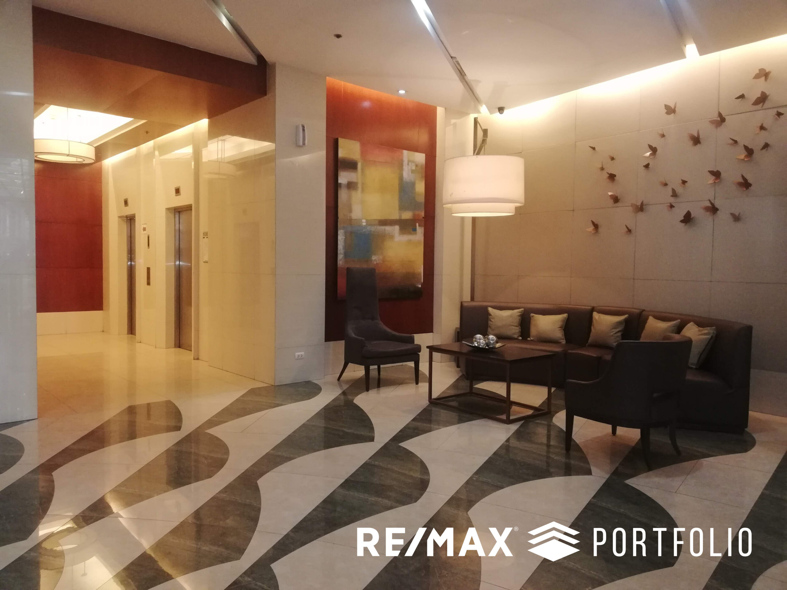 For Lease 1BR Loft Type in Emerald Lofts, Ortigas Center
