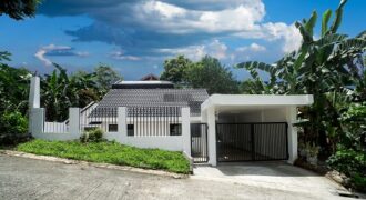 FOR SALE: 3-BR House & Lot with Courtyard in Antipolo, Rizal  Located in Kingsville Royale, Sun Valley Complex, Antipolo, Rizal