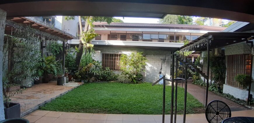 686.8 sqm House & Lot with Dormitory Building in Marilag Street, UP village, Q.C.