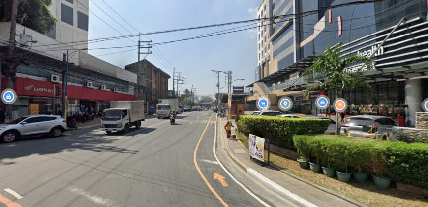 Commercial Lot w/ Old Building near Shaw Blvd. in Mandaluyong City
