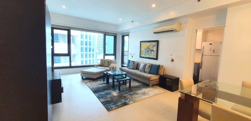 Prime 2BR unit w/ parking in Shang Grand Tower, Legazpi Village, Makati for Php 135,000❗