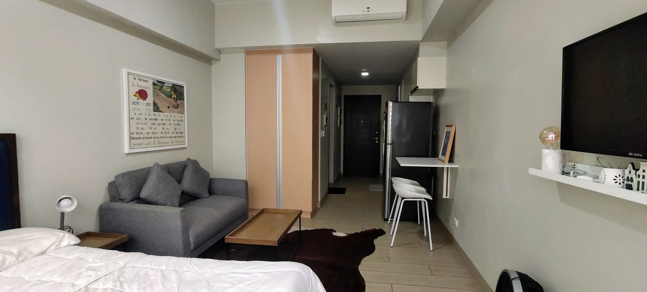 Well-located Furnished Studio at the One Eastwood Avenue, Quezon City for Php 6.2 million❗