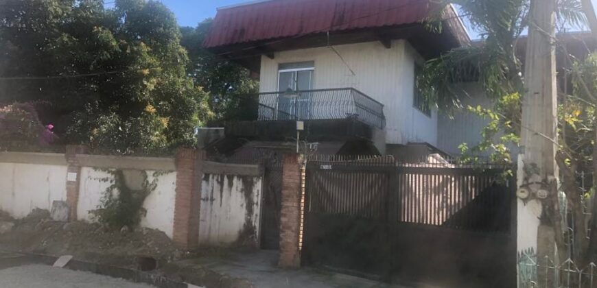 Duplex House and Lot in Las Piñas