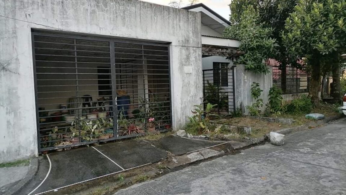 230sqm House and Lot in 25 Pitimini Compound West Fairview, Quezon City