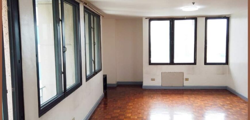 Spacious 1 Bedroom in Renaissance 2000 Tower, Meralco Avenue, Pasig City for Php 45k per month❗