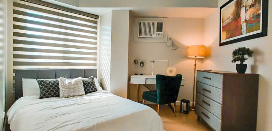 Luxe-Modern 1 Bedroom w/ Parking in The Grove by Rockwell, E. Rodriguez Ave., Pasig City for Php 40k per month❗