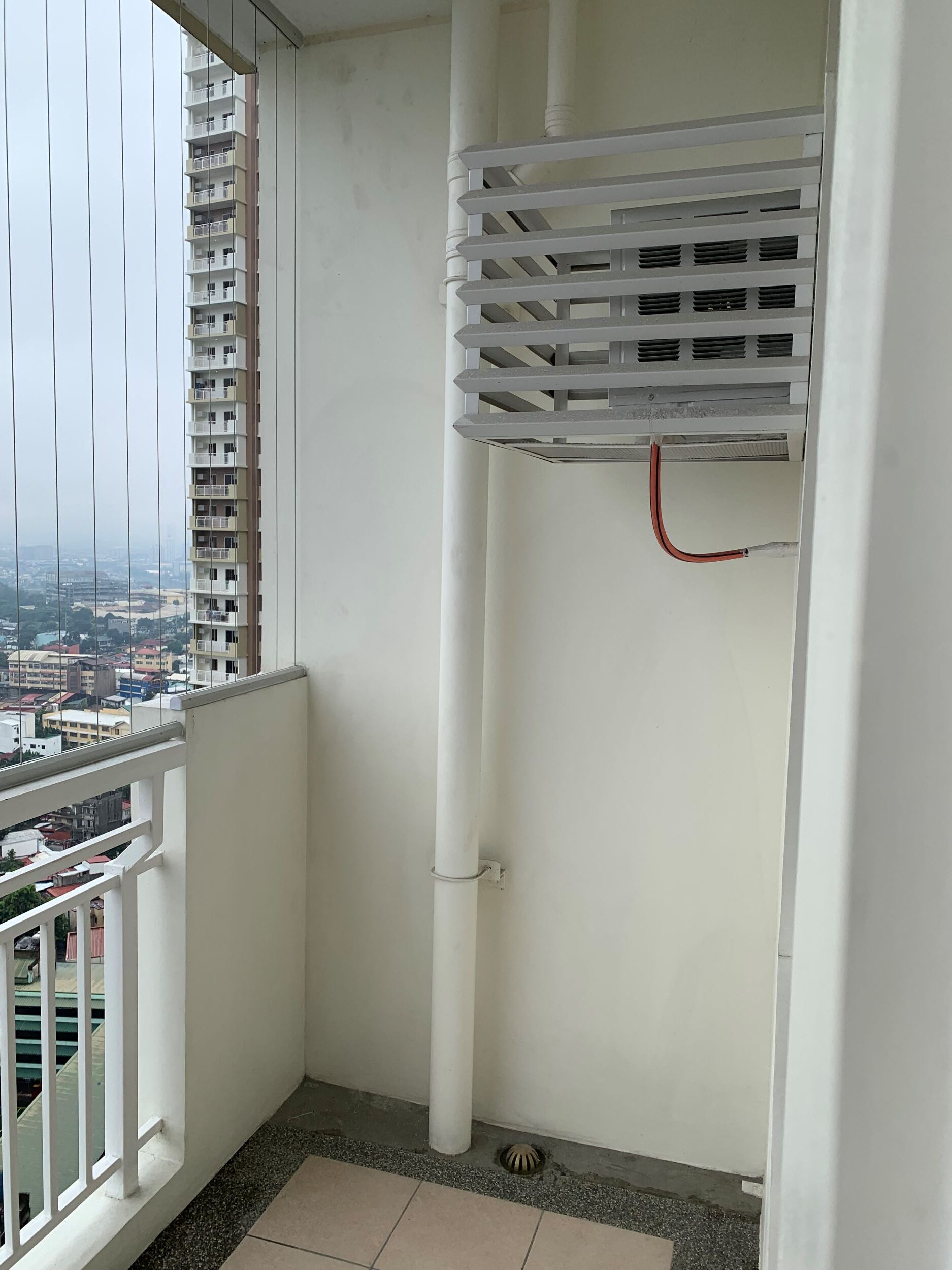 Fully Furnished 2BR Condo with Parking at Infina Towers, Quezon City
