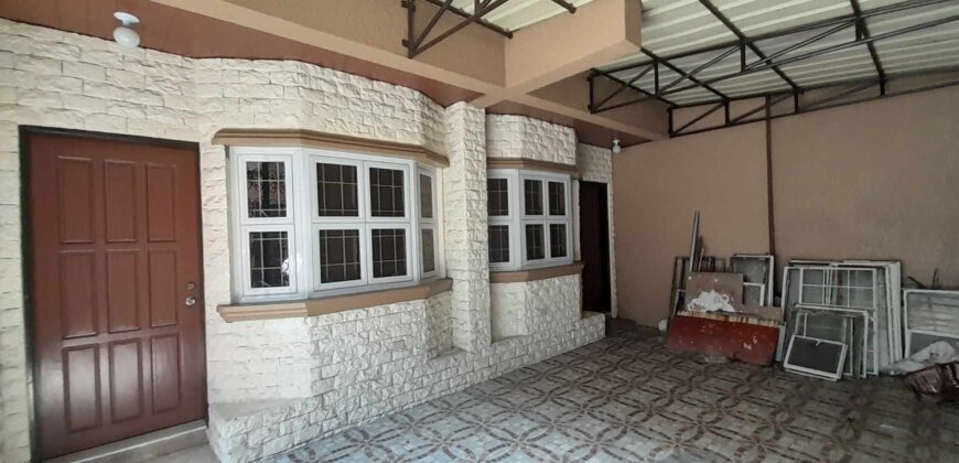 Two 2-Bedroom Townhouses Kamuning Road, Quezon City