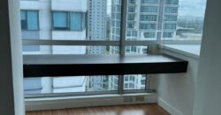 3BR Condo Corner Unit with Parking in Sapphire Residences, BGC