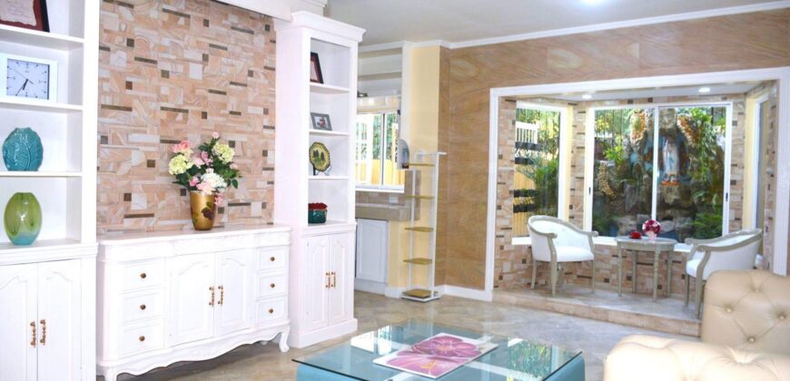 Multi-Family Dwelling, 12 Bedroom House & Lot, North Fairview, Quezon City