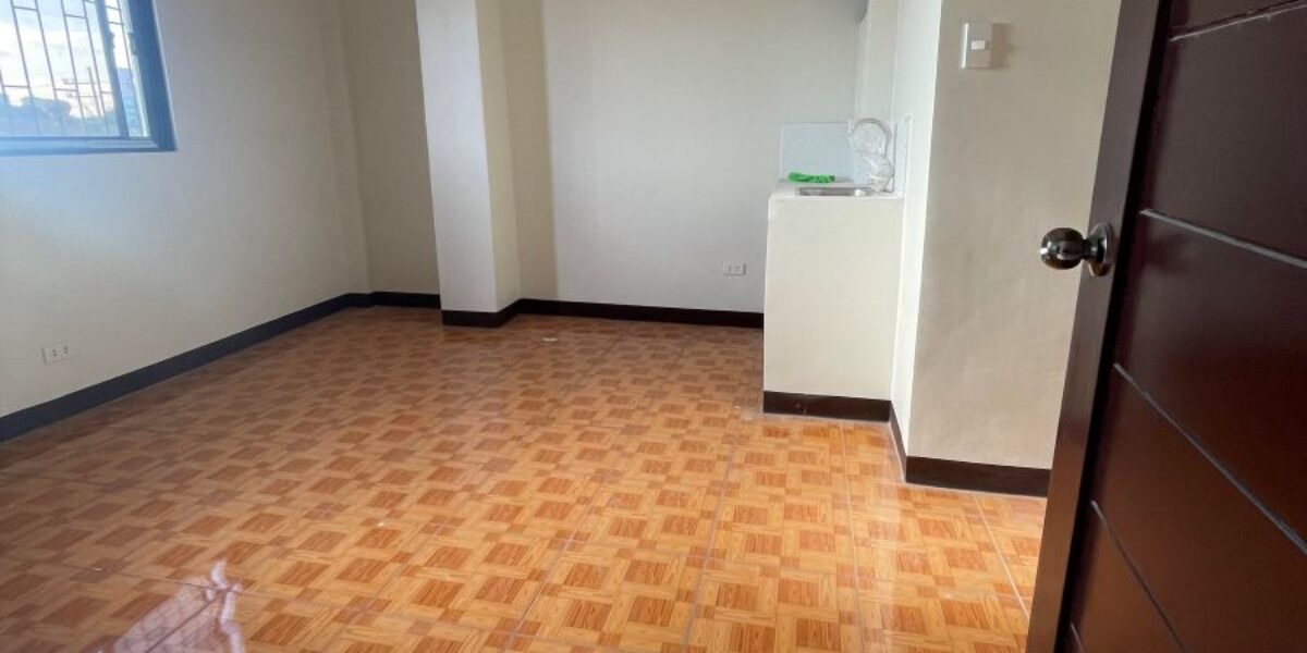 1-BR condo with Parking Slot in Grand Eastwood Palazzo, Bagumbayan, Quezon City