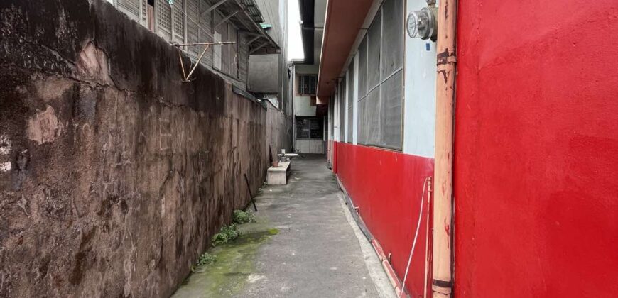 House and Lot in La Loma, Quezon City