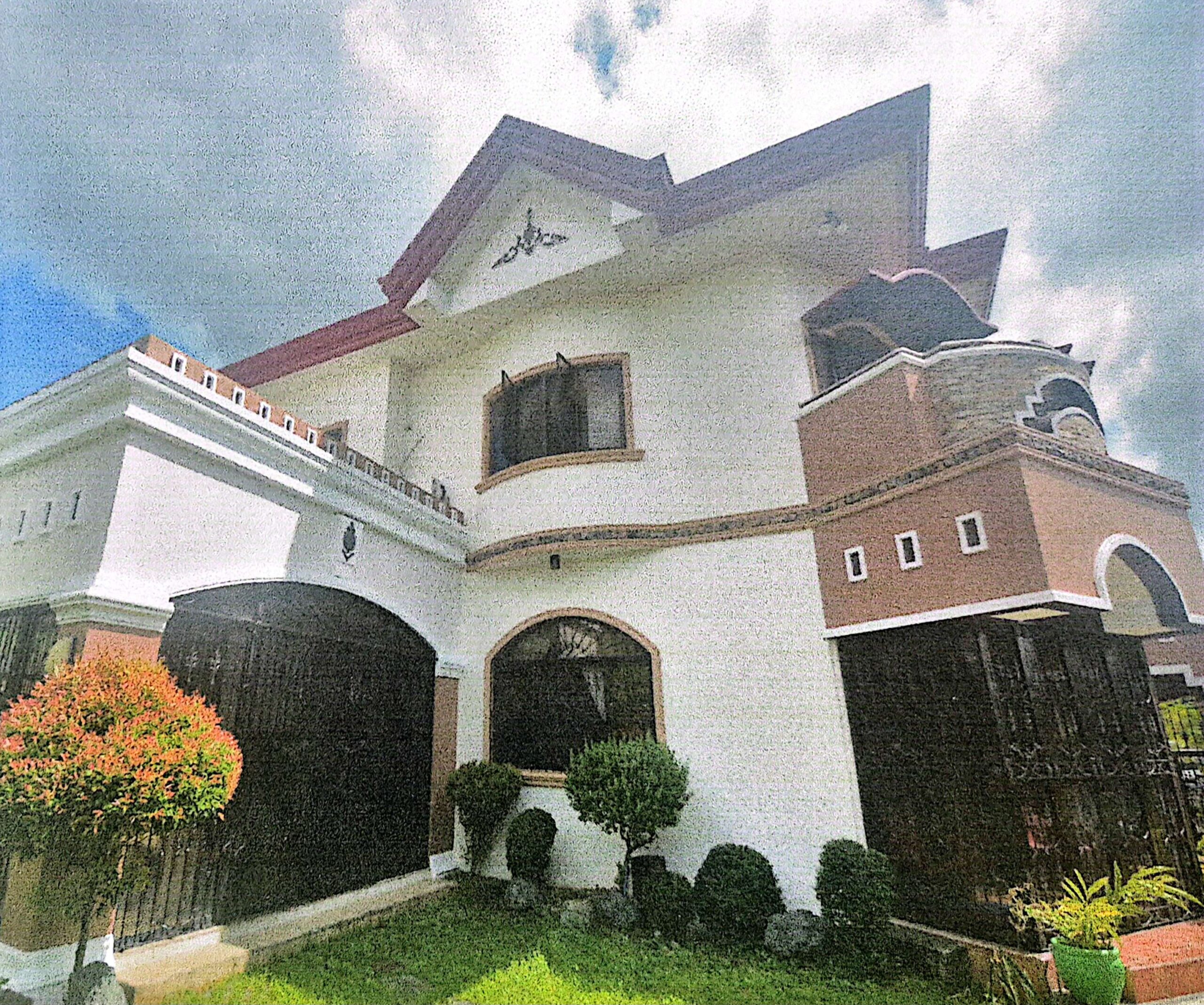7 Bedroom House & Lot in Sacred Heart Village, North Caloocan 7 Bedroom House & Lot in Sacred Heart Village, North Caloocan
