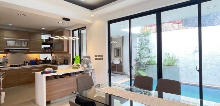 3BR House and Lot in Greenwoods Executive Village, Pasig City 3BR House and Lot in Greenwoods Executive Village, Pasig City