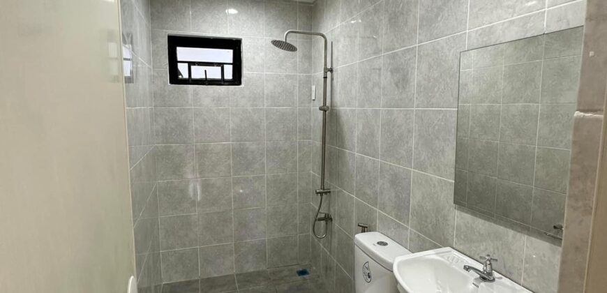 2-storey Townhouse in Meteor Homes, Marikina