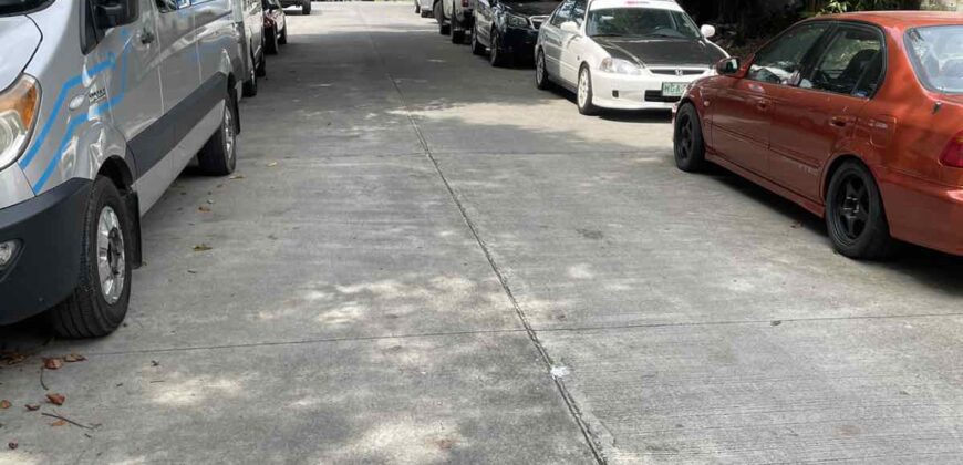 1,200sqm Lot with Old House for Redevelopment in Sta. Mesa Heights, Quezon City