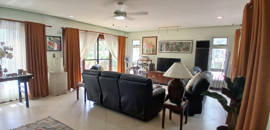 4-6 Bedroom House and Lot in Beverly Hills Subd, Taytay, Rizal
