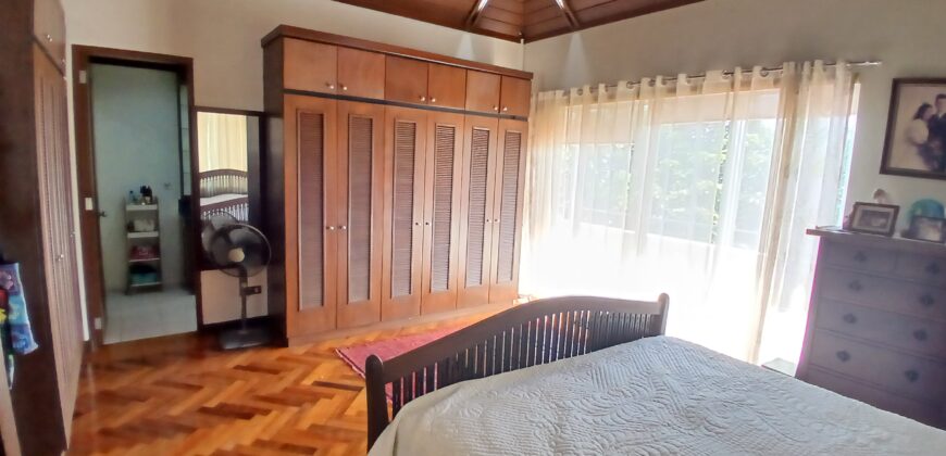 4-6 Bedroom House and Lot in Beverly Hills Subd, Taytay, Rizal