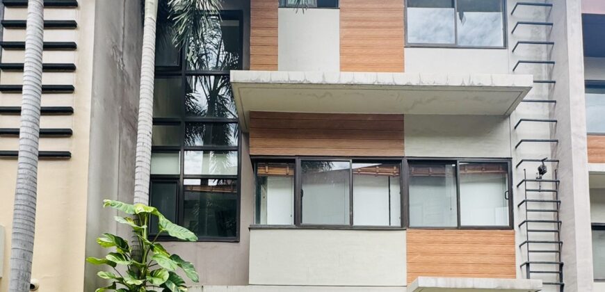 Modern & Elegant Townhouse in San Juan Located in The Alvendia by Rockwell