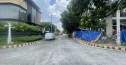 204sqm Vacant Lot in Woodridge Heights Main beside LGV and La Vista