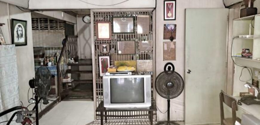 Rare Old House & Lot in Kamuning, Quezon City – Dual Living Potential! Rare Old House & Lot in Kamuning, Quezon City – Dual Living Potential!
