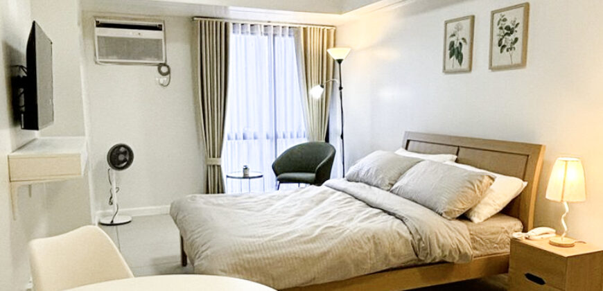 Studio Unit in The Gentry Residences, Salcedo Village, Makati City