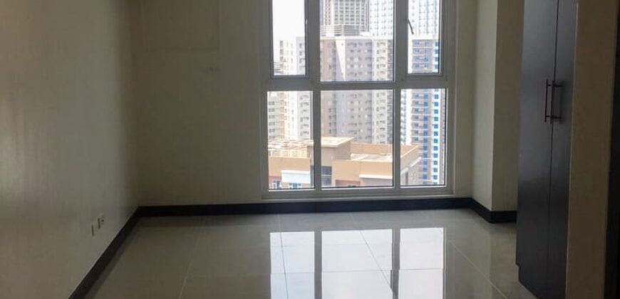 Studio Unit in Axis Residences, Mandaluyong – Php 17,000/Month Studio Unit in Axis Residences, Mandaluyong – Php 17,000/Month