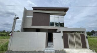 2-Storey House and Lot in Colinas Verdes Residential Estate Sports & Country Club in San Jose del Monte, Bulacan