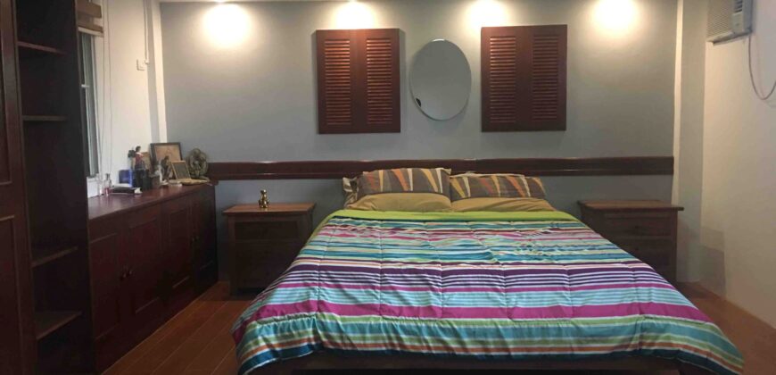 4BR House and Lot in Country Homes Ph II, Muntinlupa City 4BR House and Lot in Country Homes Ph II, Muntinlupa City