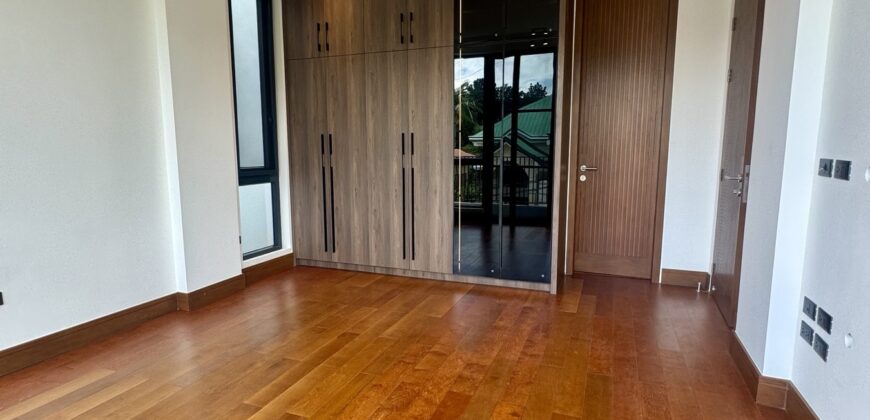 8BR House and Lot in Filinvest 2, Quezon City 8BR House and Lot in Filinvest 2, Quezon City