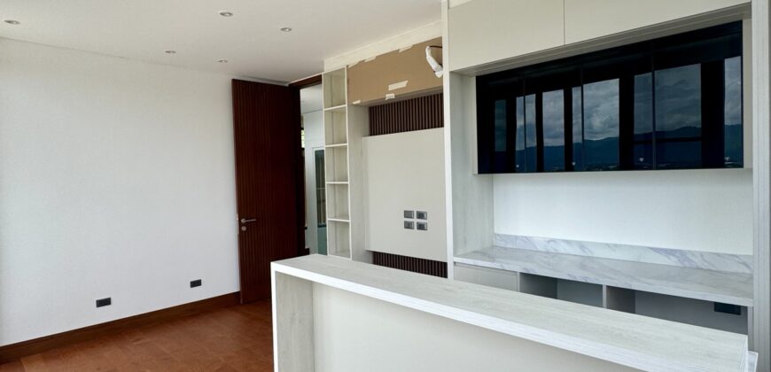 8BR House and Lot in Filinvest 2, Quezon City 8BR House and Lot in Filinvest 2, Quezon City