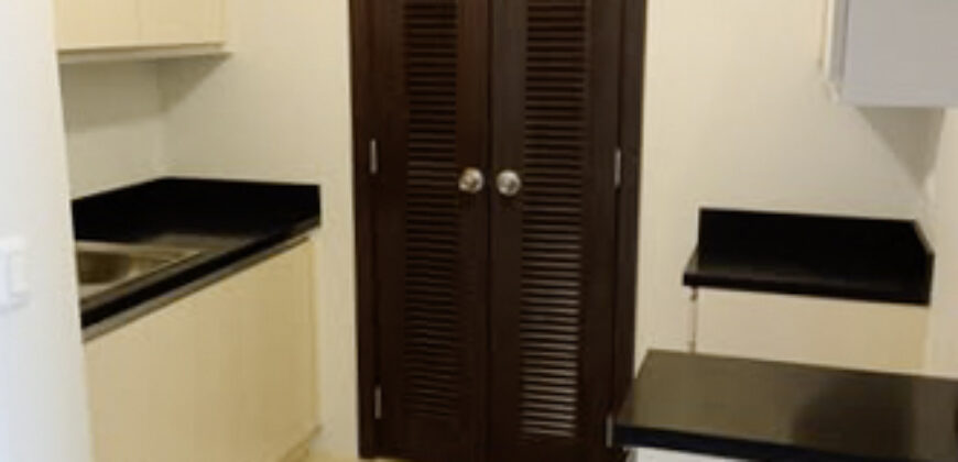1BR Unit Lower Penthouse, Kroma Tower, Makati City