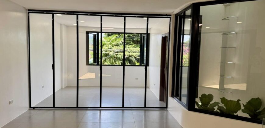 Prime 3-Storey Townhouse in UP Village, Quezon City
