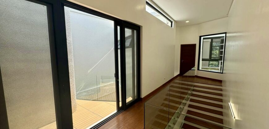 Prime 3-Storey Townhouse in UP Village, Quezon City
