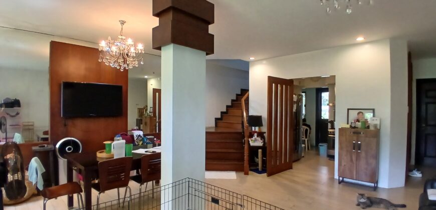 3-Bedroom Townhouse, Loyola Grand Villas, Quezon City 3-Bedroom Townhouse, Loyola Grand Villas, Quezon City