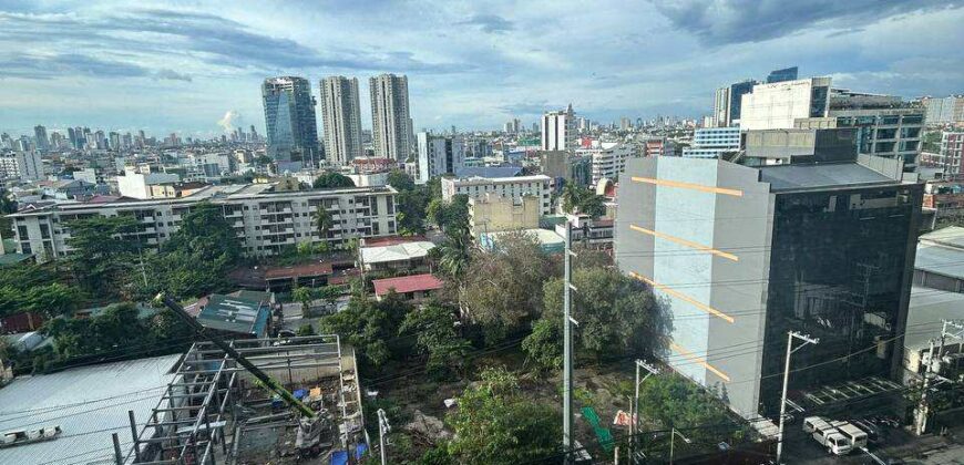 1BR Unit in The Rise, Makati 1BR Unit in The Rise, Makati