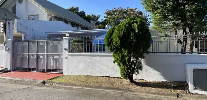 3BR Bungalow House and Lot in BF Homes Int’l, Las Piñas