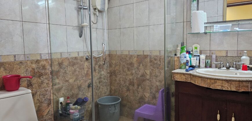 6BR House and Lot in K-6th, East Kamias, Quezon City 6BR House and Lot in K-6th, East Kamias, Quezon City