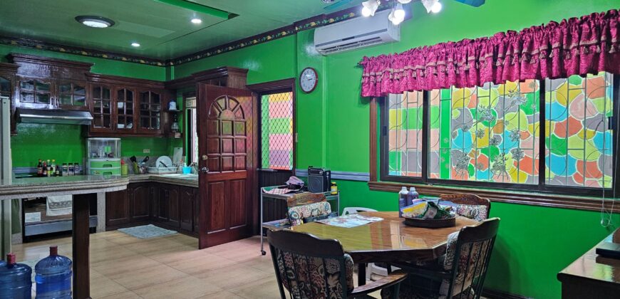6BR House and Lot in K-6th, East Kamias, Quezon City 6BR House and Lot in K-6th, East Kamias, Quezon City