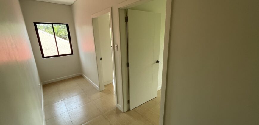 3BR Townhouse Unit in Sao Paolo corner Ontario St., BFISHAI, BF Homes, Las Piñas City. 3BR Townhouse Unit in Sao Paolo corner Ontario St., BFISHAI, BF Homes, Las Piñas City.