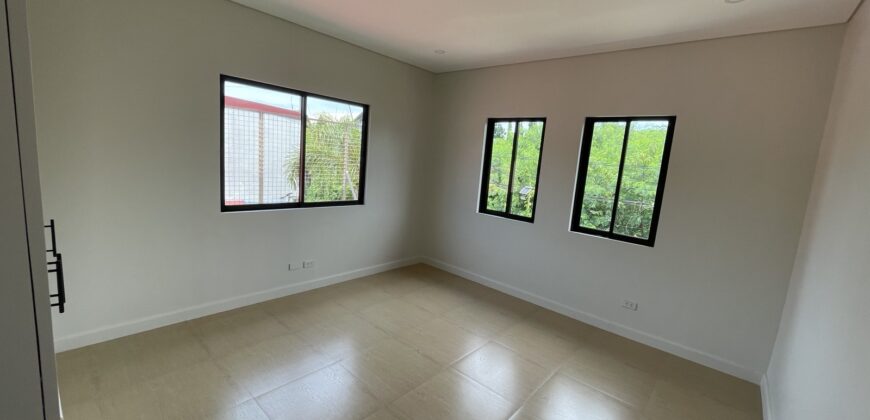 3BR Townhouse Unit in Sao Paolo corner Ontario St., BFISHAI, BF Homes, Las Piñas City. 3BR Townhouse Unit in Sao Paolo corner Ontario St., BFISHAI, BF Homes, Las Piñas City.