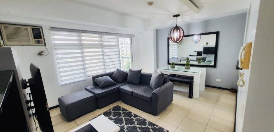 1BR Condominium Unit at Two Serendra, BGC!