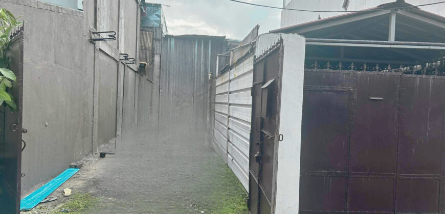 Apartment Building with 2 Lots in Caloocan City, 360sqm