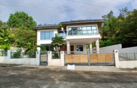 5 Bedroom House & Lot in Sun Valley Estates, Antipolo City, Rizal
