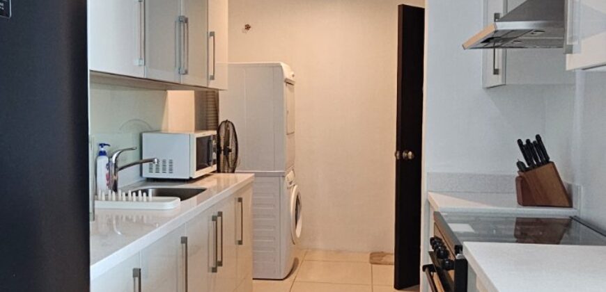 Spacious 1BR with Parking at The Residences at Greenbelt, Makati City