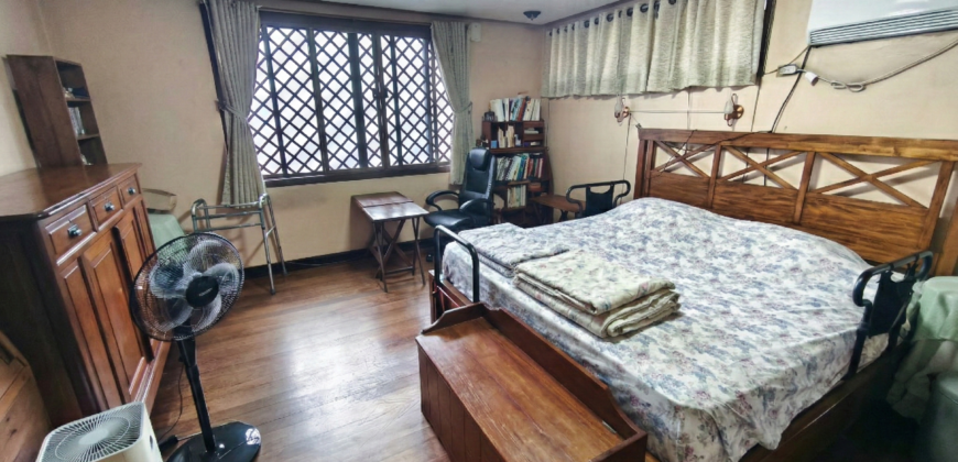 4BR House and Lot in Barangay Kapitolyo, Pasig City